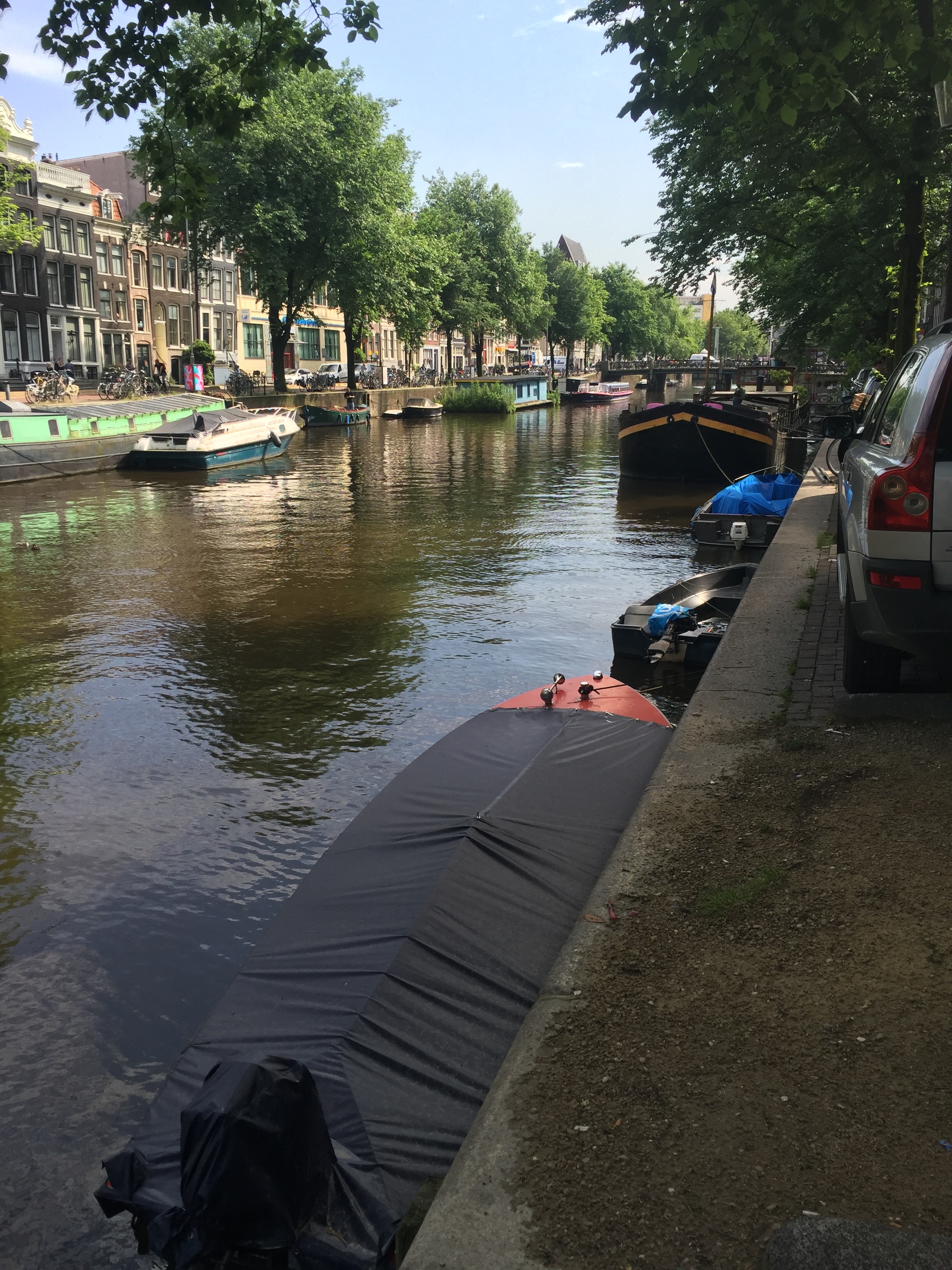 The dutch channels via Amsterdam to Isle of White